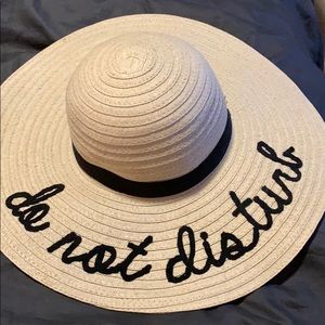 Do not disturb beach hat